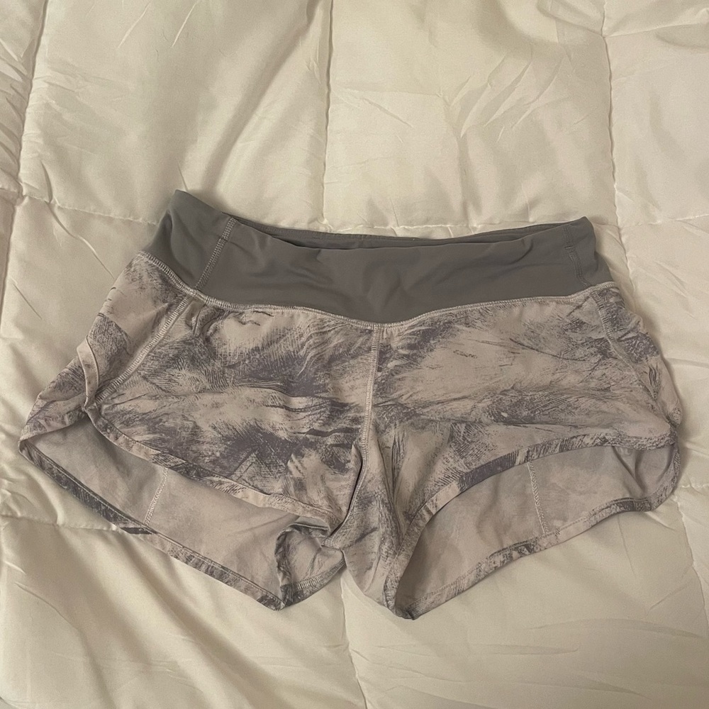 Lululemon speed up short 2.5”